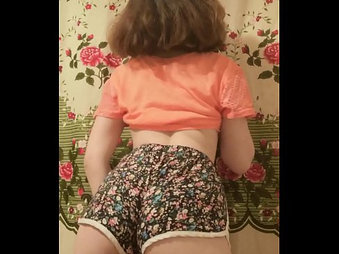 ❤️ ʻO ka pēpē ʻōpio uʻi e wehe ana i kona mau pōkole ma ka pahupaʻikiʻi ❤❌ Fuck video ma haw.porngifmag-com.ru ️❤